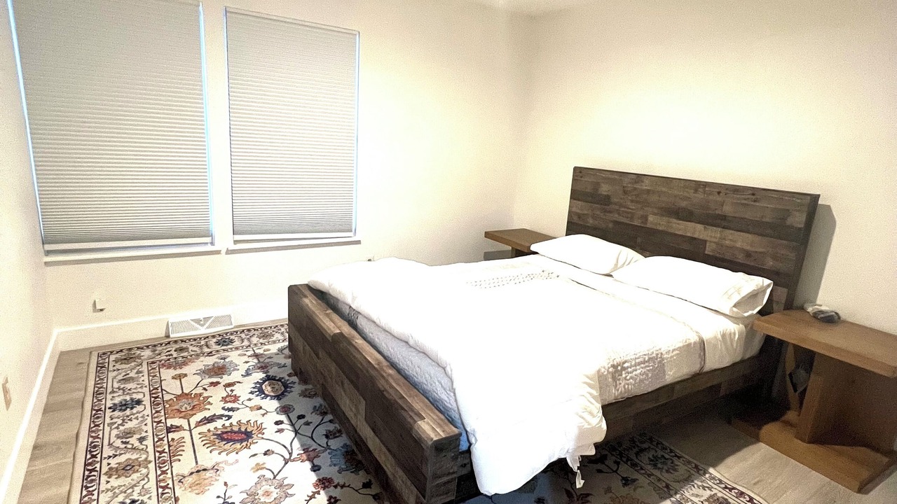 Photo of Bedroom in Aurora