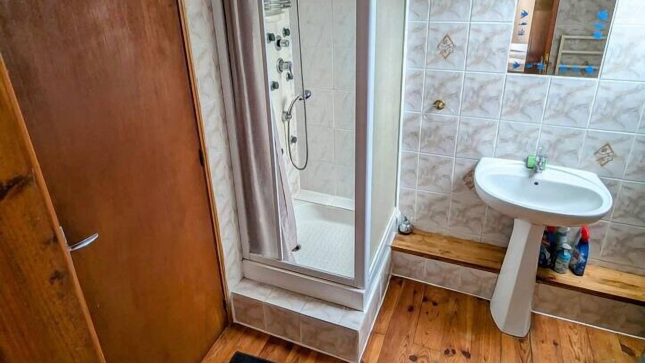 Photo of Bathroom in Plouec-du-Trieux