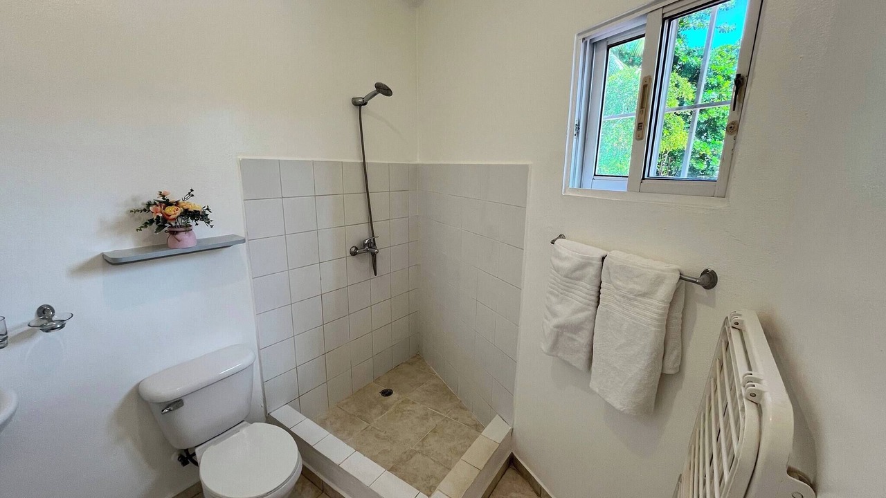 Photo of Bathroom in El Callejon