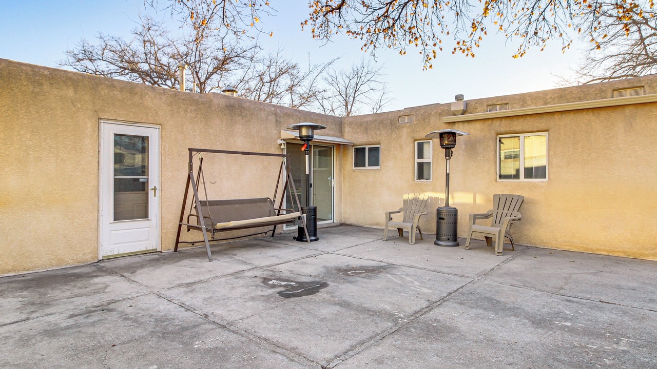Photo of Patio Balcony in Northeast Heights