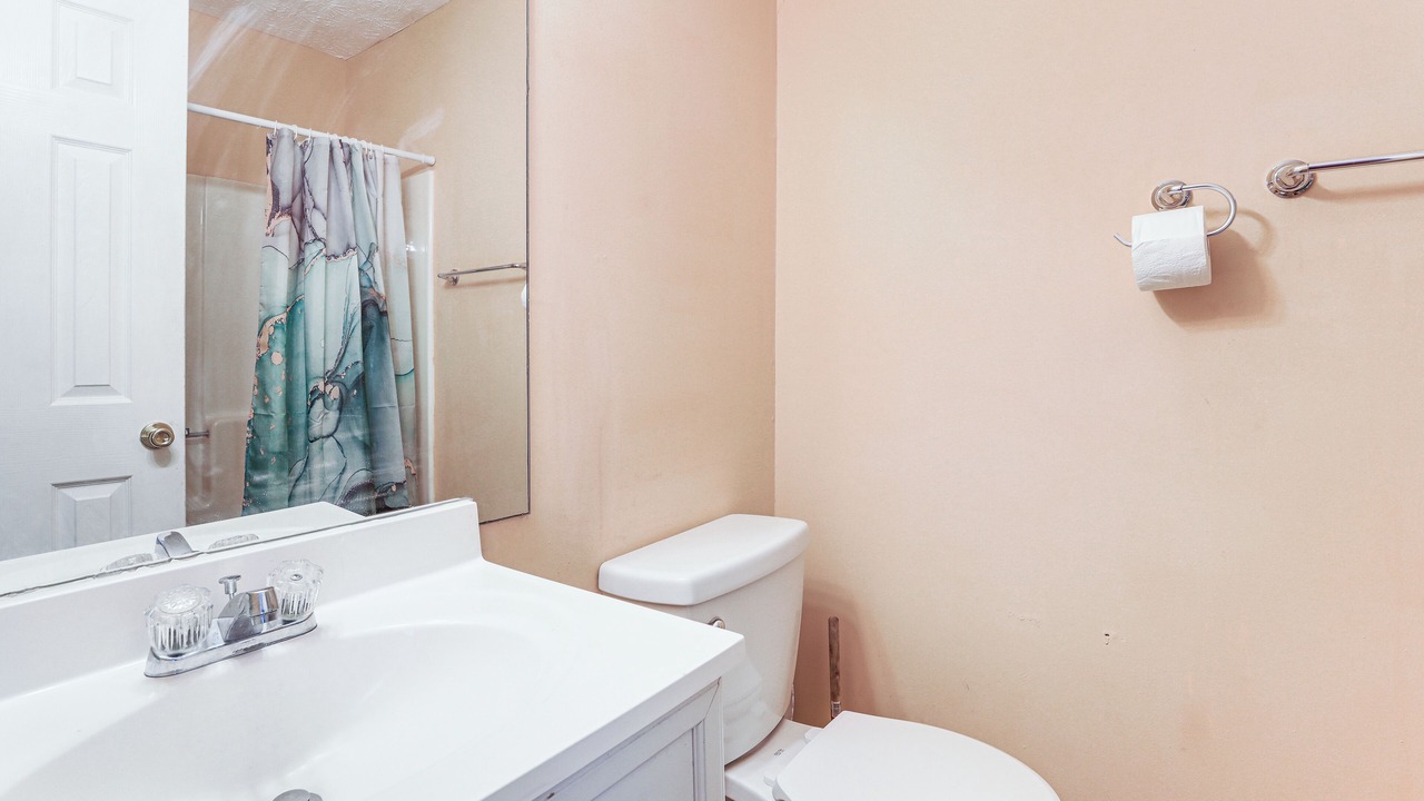 Photo of Bathroom in Lithonia