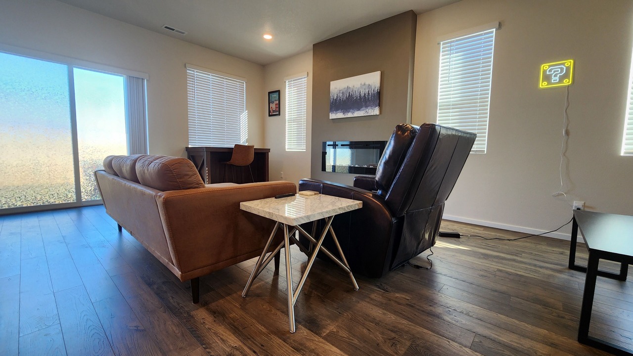 Photo of Others in Four Corners