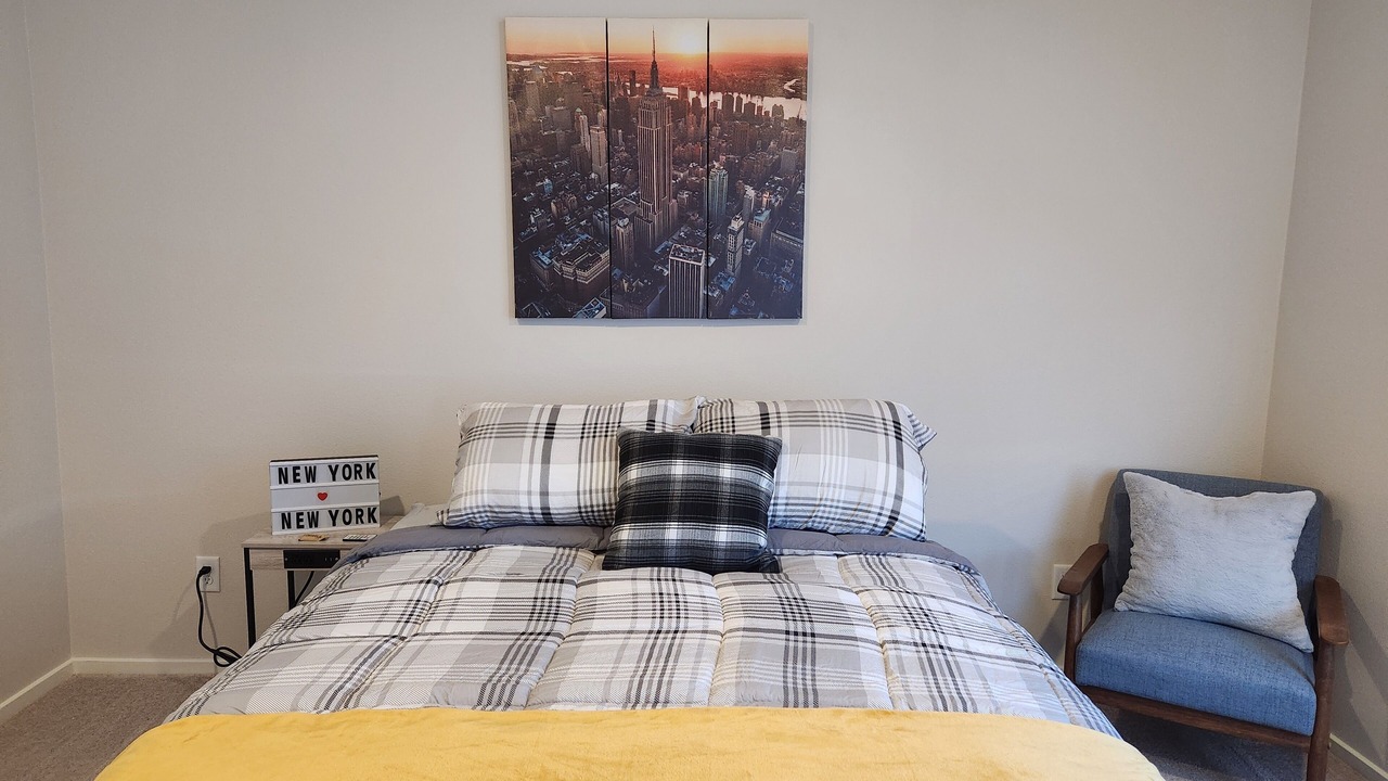 Photo of Bedroom in Four Corners