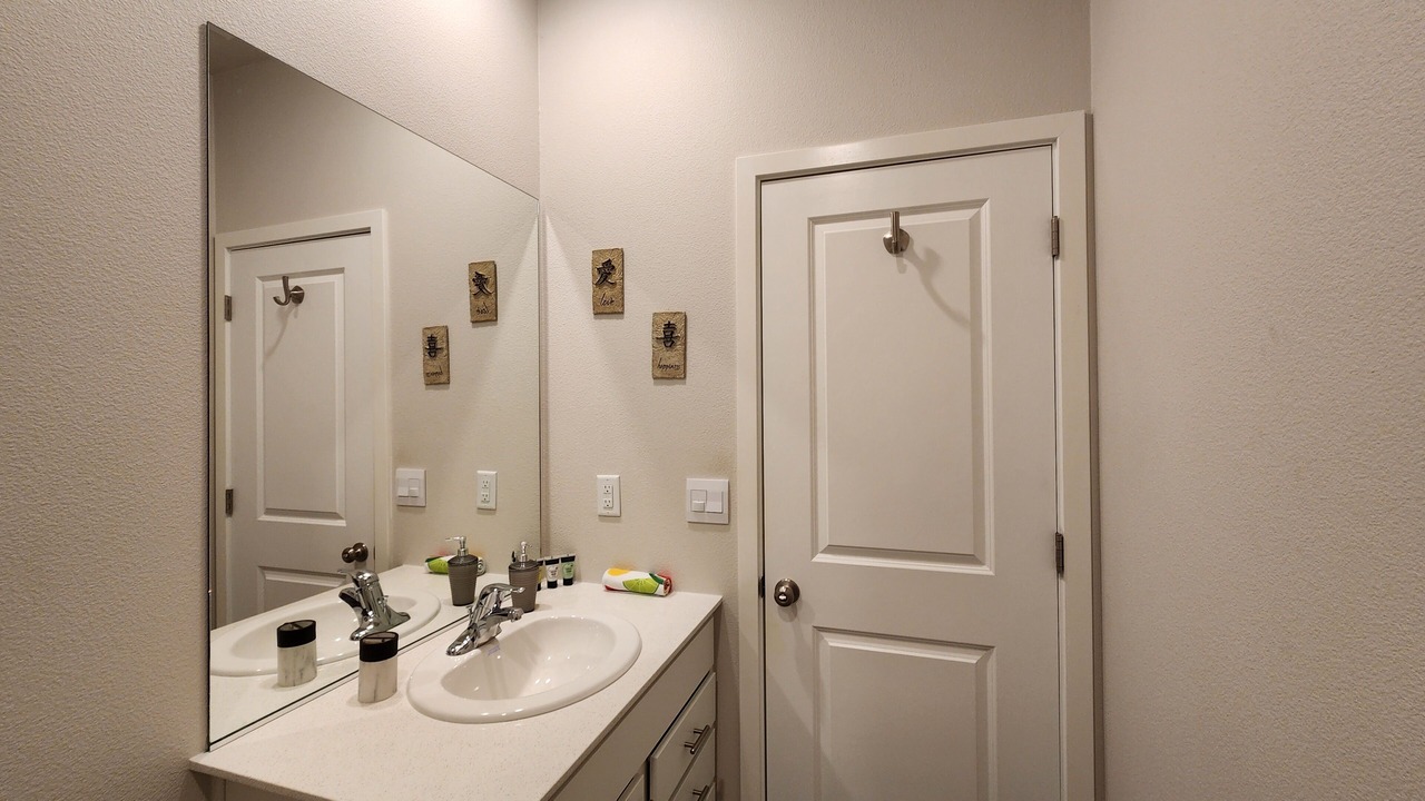 Photo of Bathroom in Four Corners