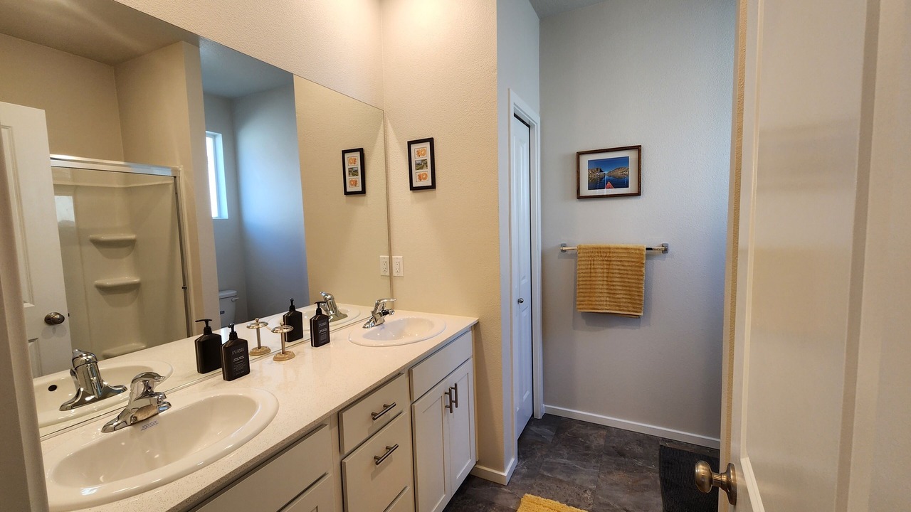 Photo of Bathroom in Four Corners