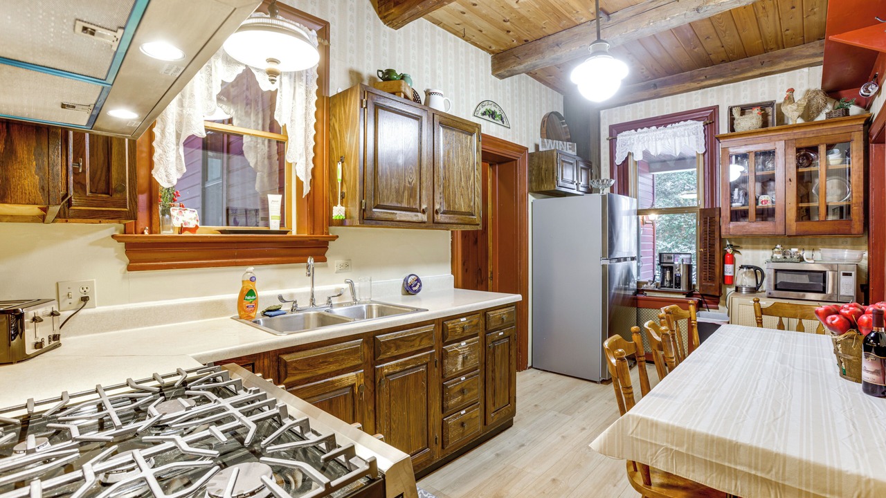 Photo of Kitchen in McClellandtown