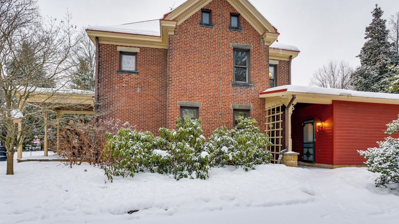 Photo of Outdoor in McClellandtown