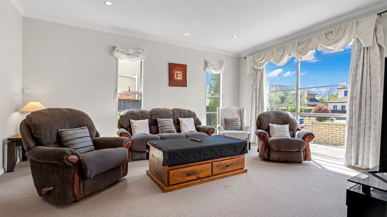 Photo of Livingroom in Flat Bush