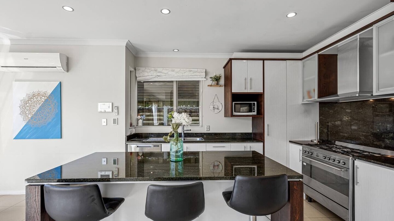 Photo of Kitchen in Flat Bush