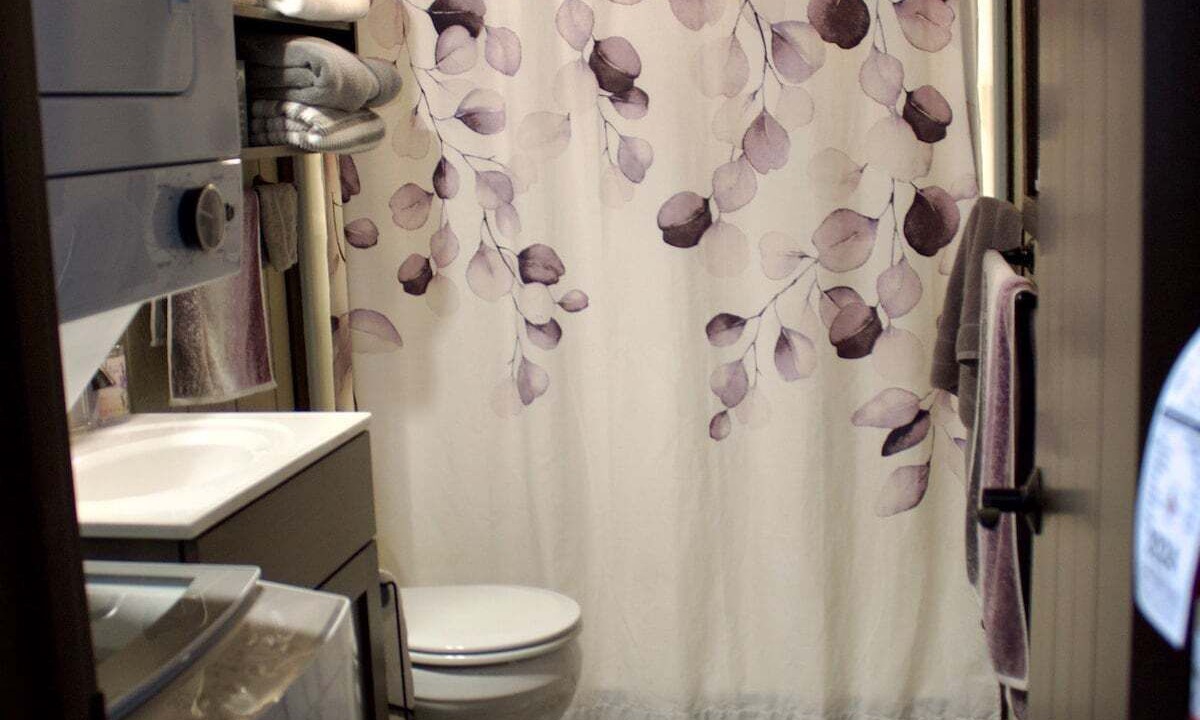 Photo of Bathroom in Toledo