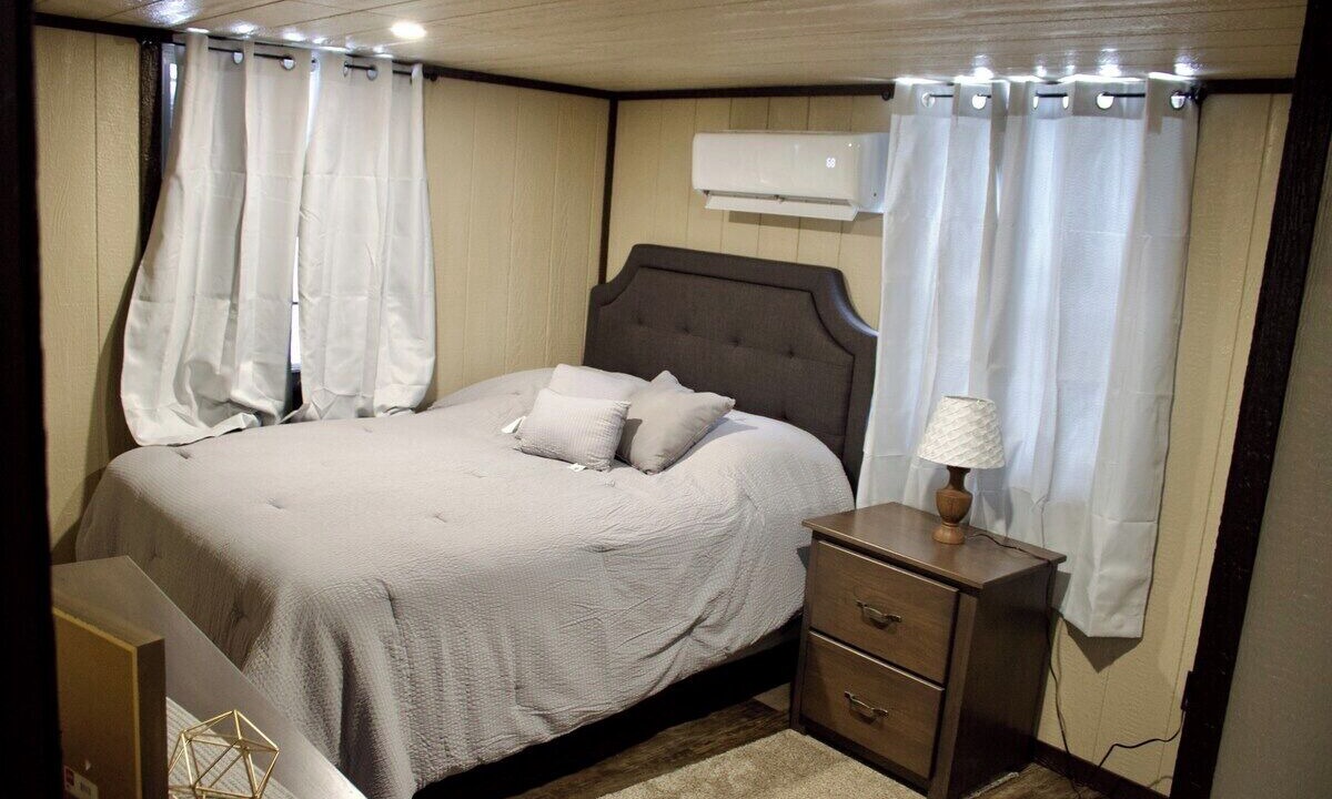 Photo of Bedroom in Toledo