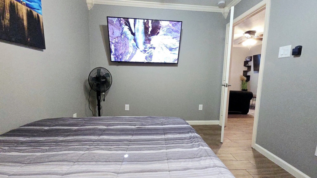 Photo of Bedroom in Edgebrook