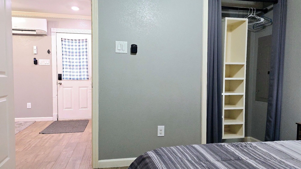 Photo of Bedroom in Edgebrook