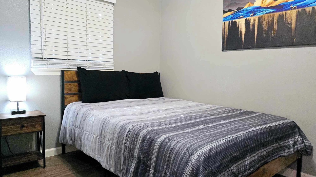Photo of Bedroom in Edgebrook