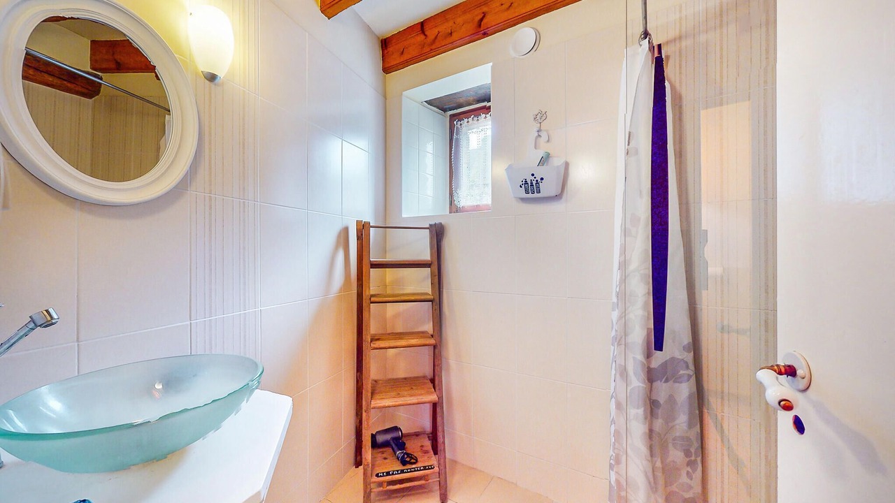 Photo of Bathroom in Saint-Lyphard