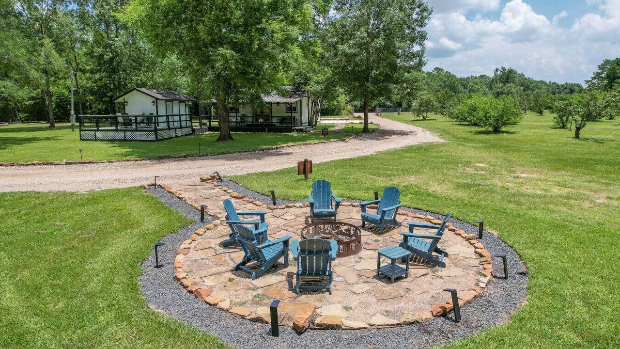 Photo of Outdoor in Montgomery