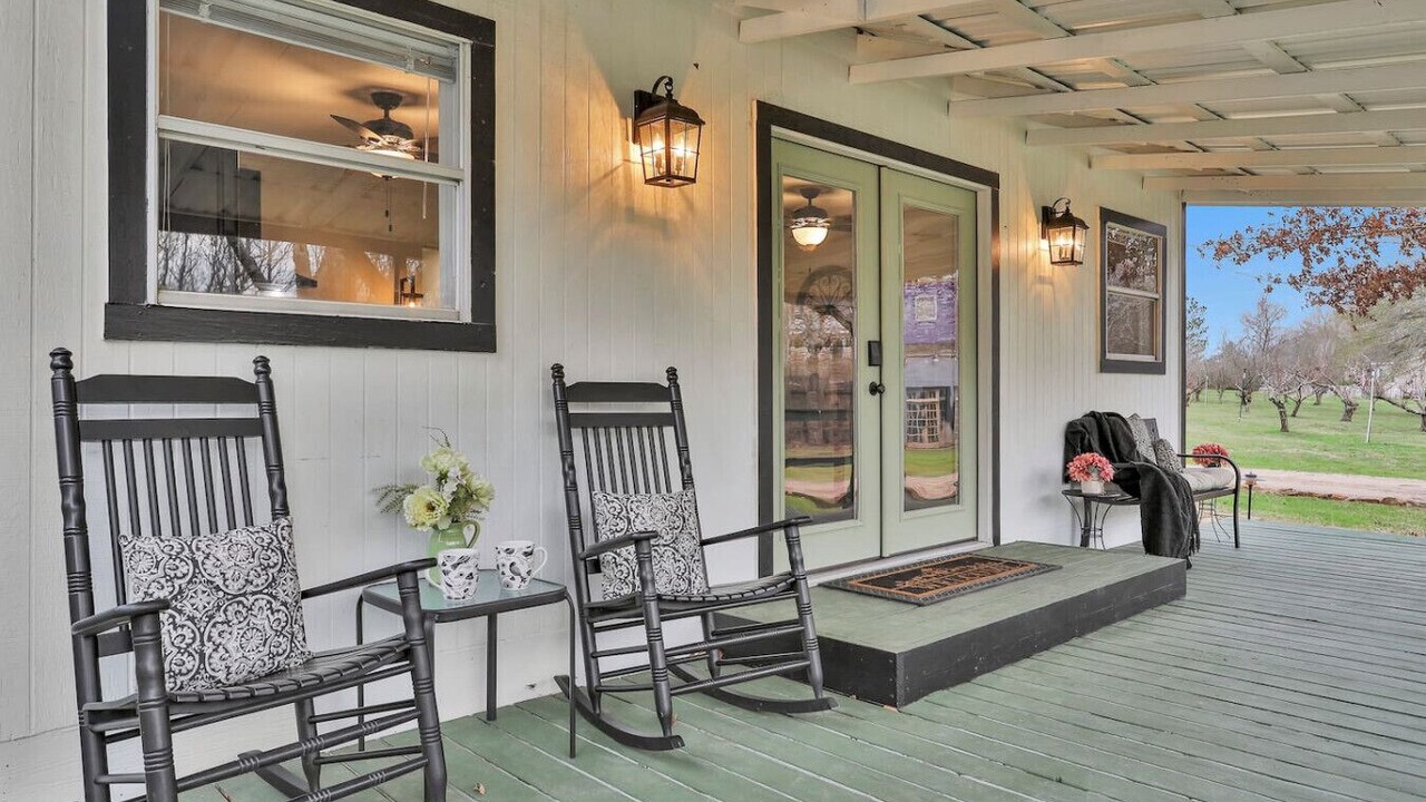 Photo of Patio Balcony in Montgomery