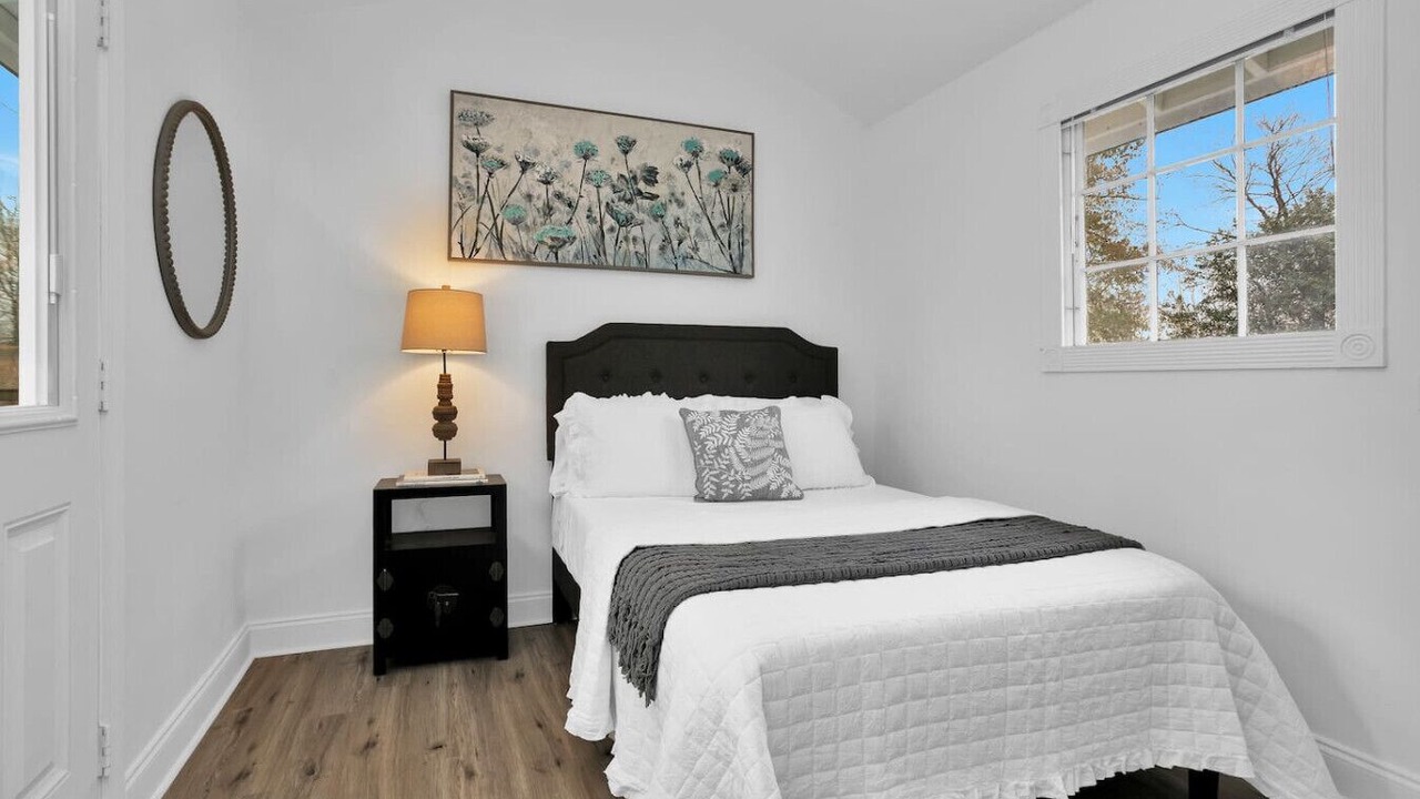 Photo of Bedroom in Montgomery