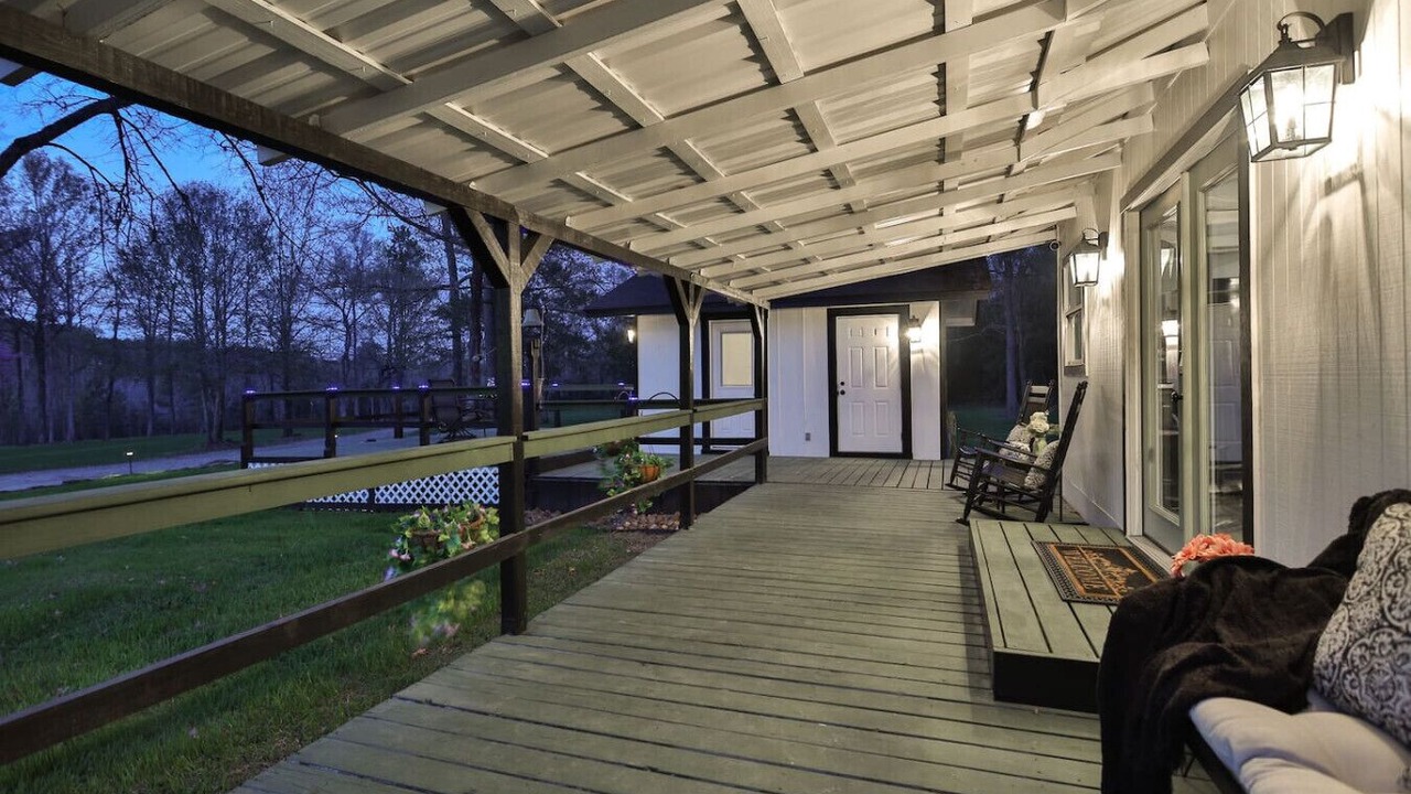 Photo of Patio Balcony in Montgomery