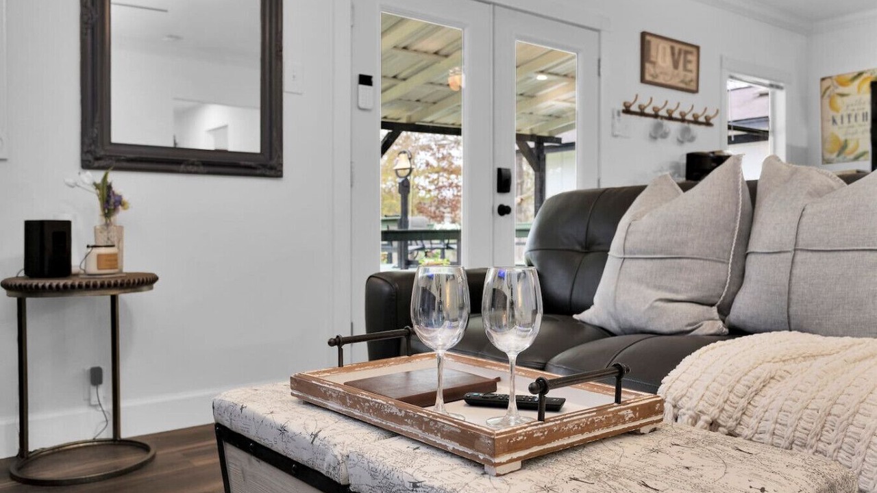 Photo of Livingroom in Montgomery