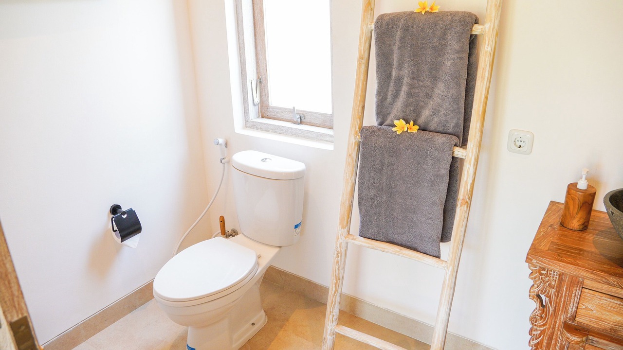 Photo of Bathroom in Sunset Road