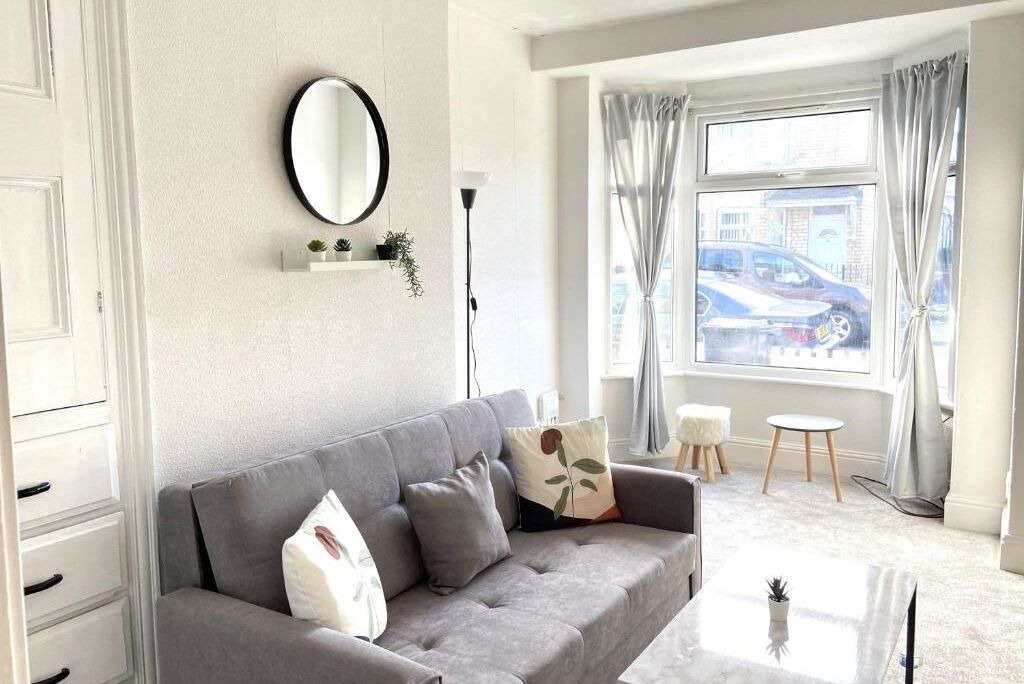 Photo of Livingroom in Hull