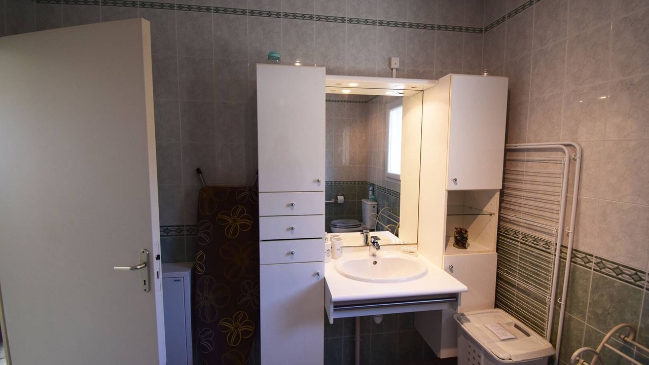 Photo of Bathroom in Colayrac-Saint-Cirq