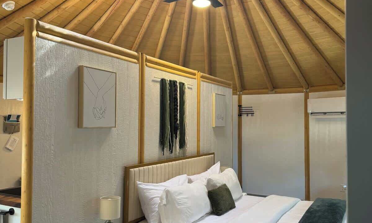 Photo of Bedroom in Canyon Lake