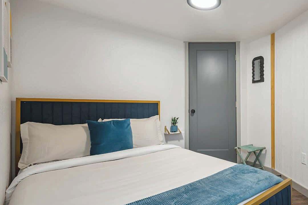 Photo of Bedroom in Canyon Lake