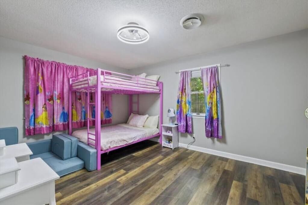 Photo of Bedroom in Raleigh