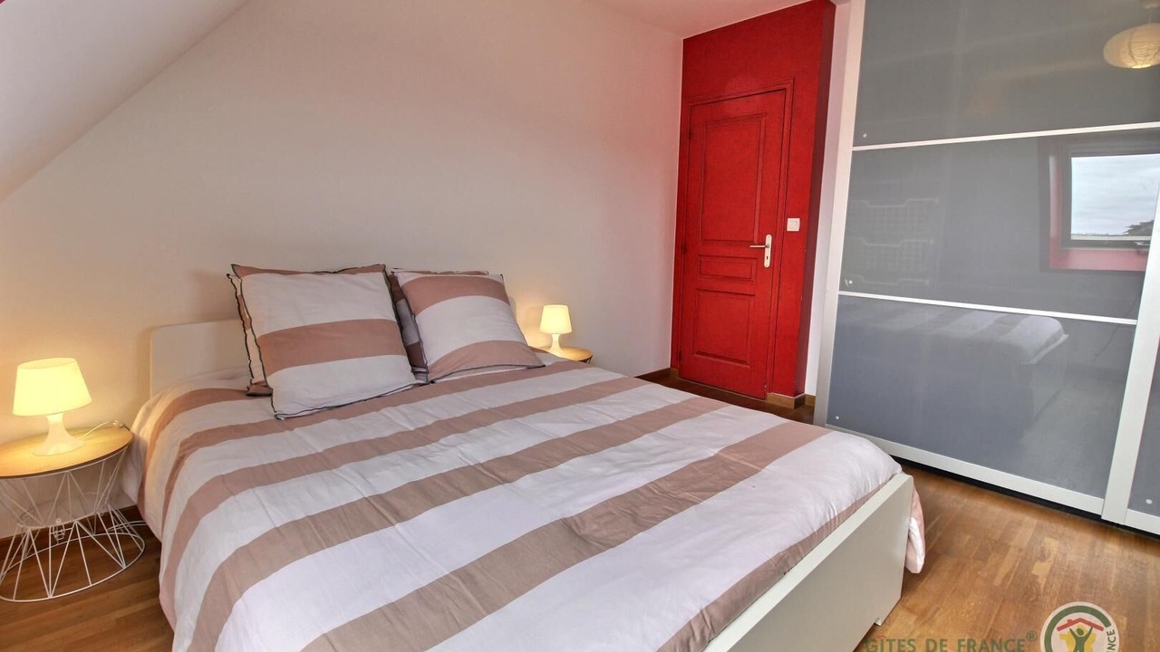 Photo of Bedroom in Pleumeur-Bodou