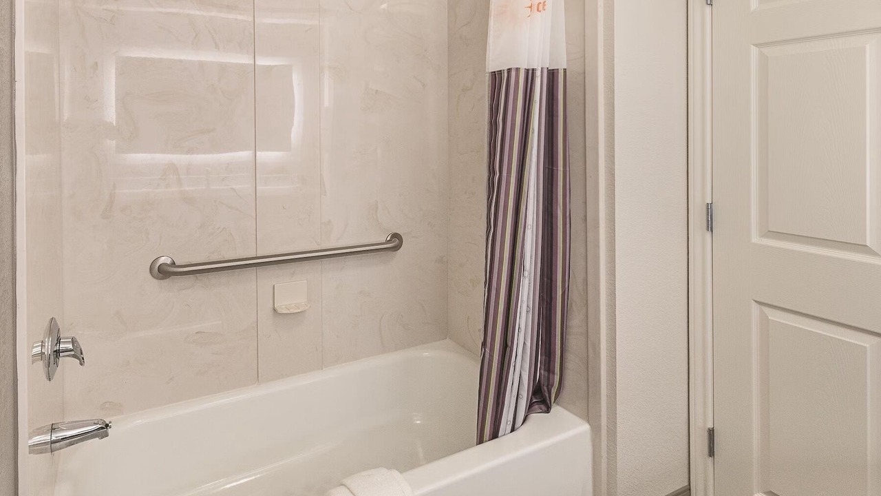 Photo of Bathroom in Arlington