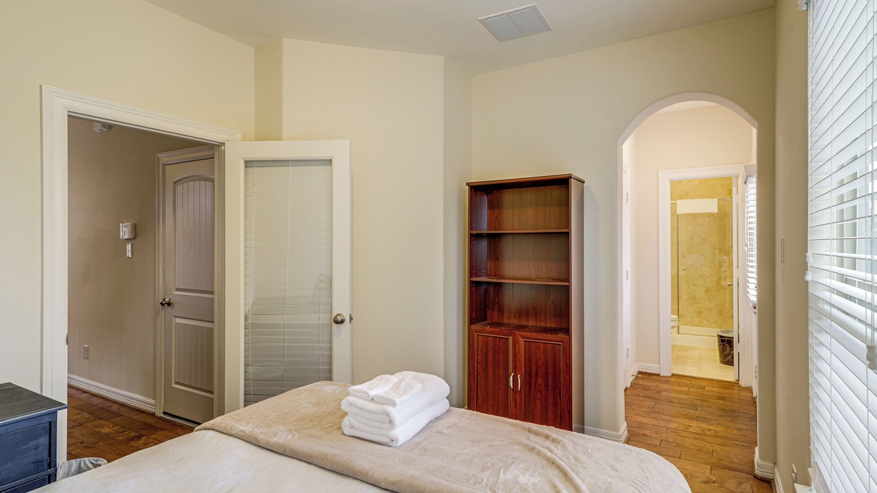 Photo of Bedroom in George Bush Park/Eldridge