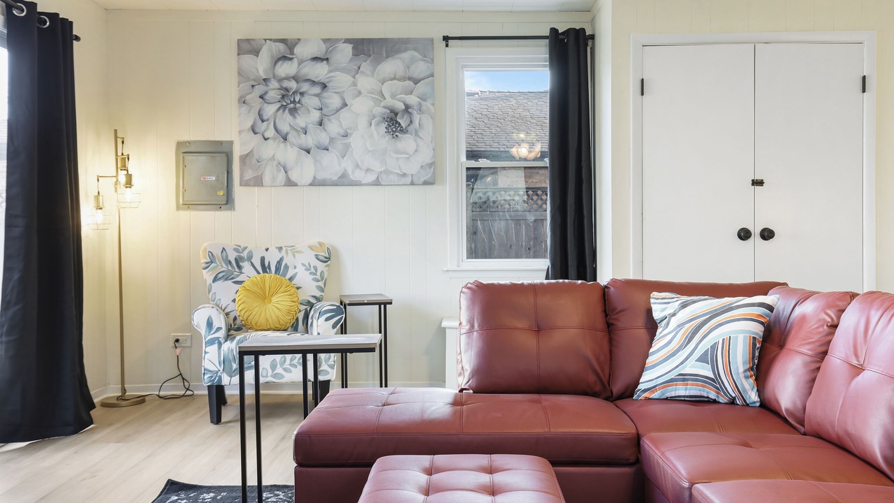 Photo of Livingroom in Des Plaines