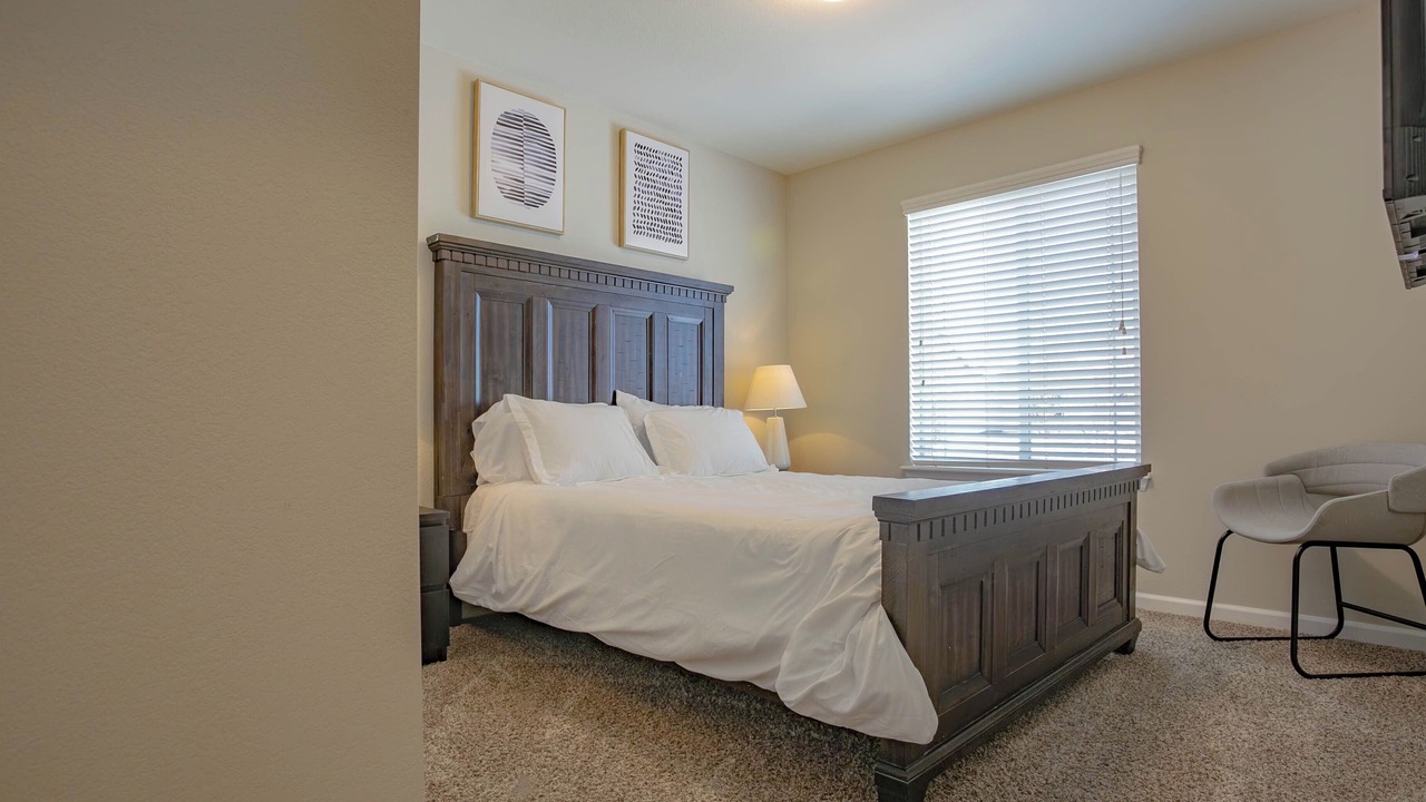 Photo of Bedroom in Aurora
