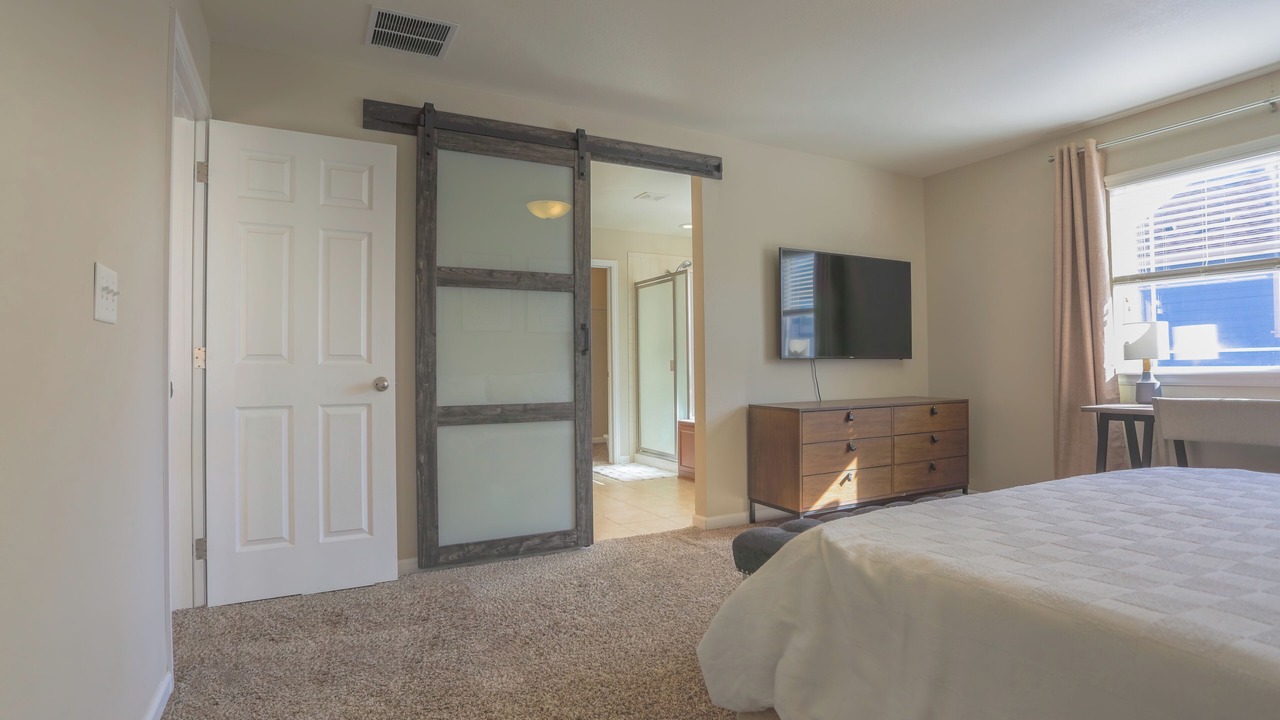 Photo of Bedroom in Aurora
