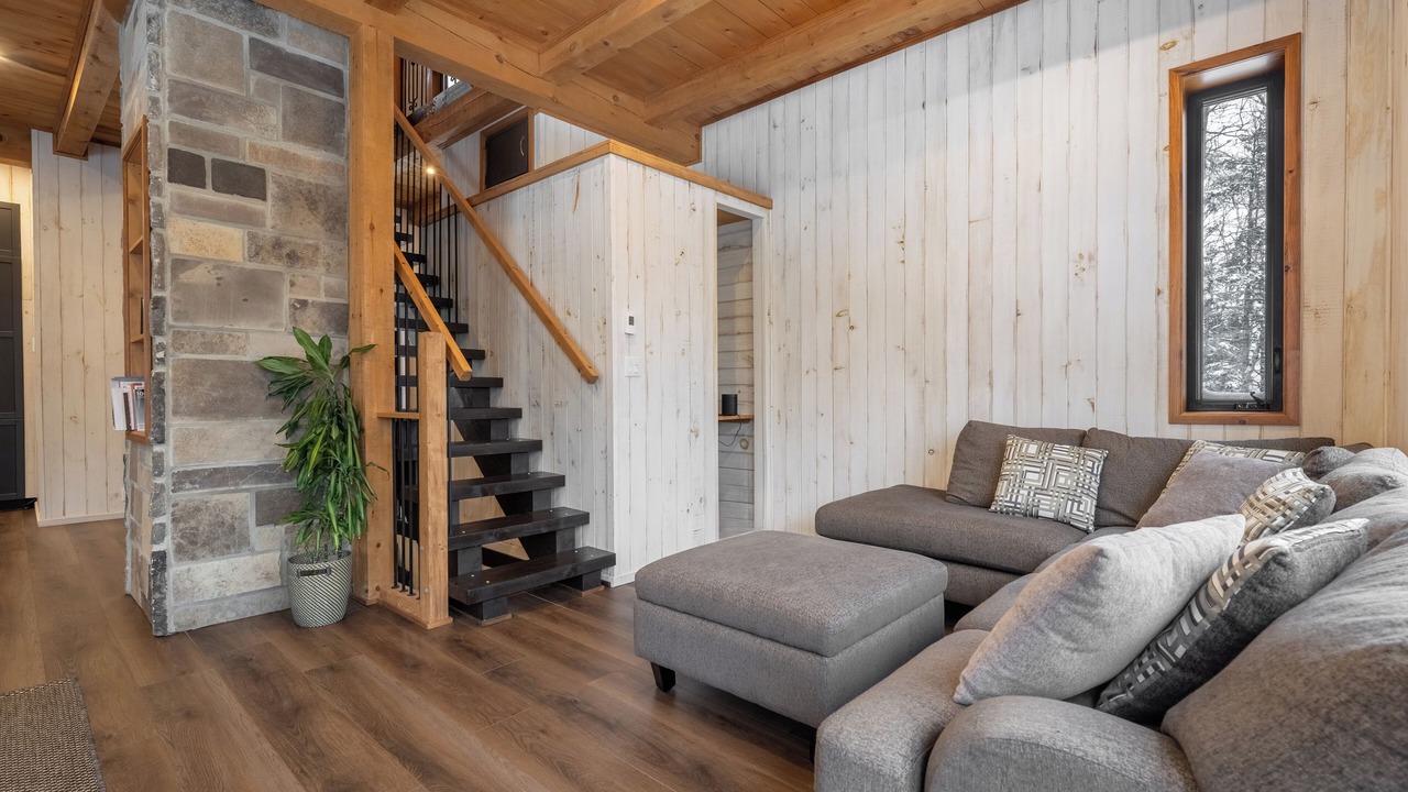Photo of Livingroom in Ste-Lucie-des-Laurentides