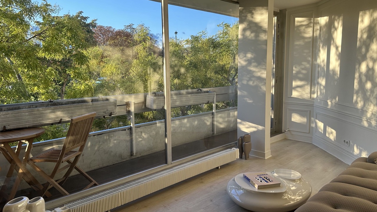 Photo of Others in Auteuil