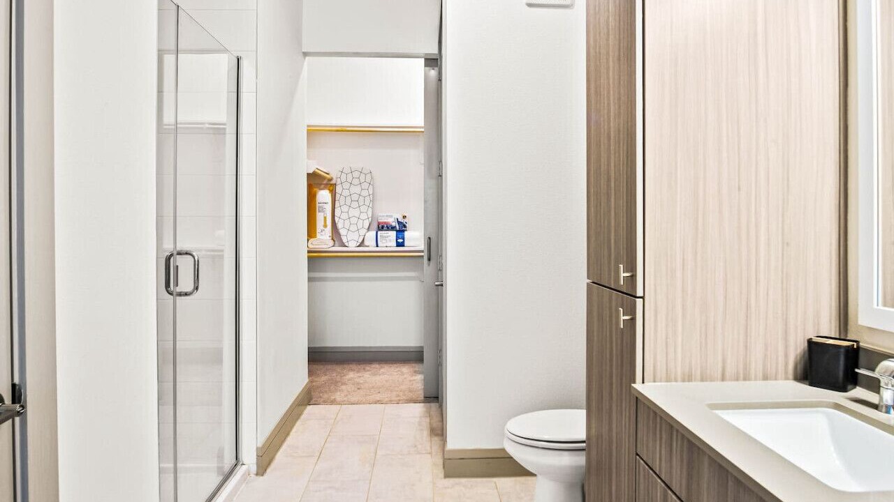 Photo of Bathroom in West Oak Hill