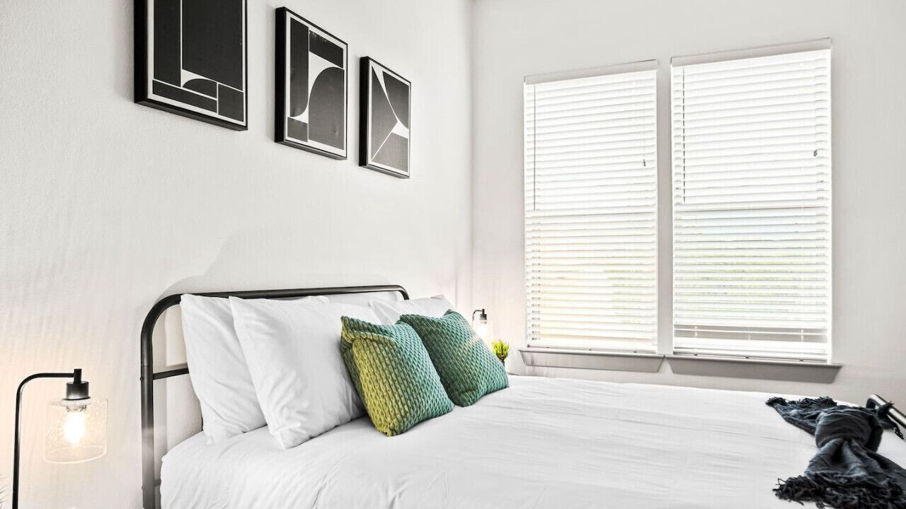 Photo of Bedroom in West Oak Hill