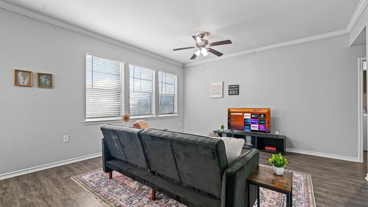 Photo of Livingroom in Fossil Creek