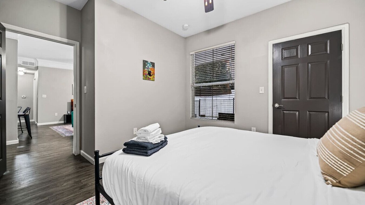 Photo of Bedroom in Fossil Creek