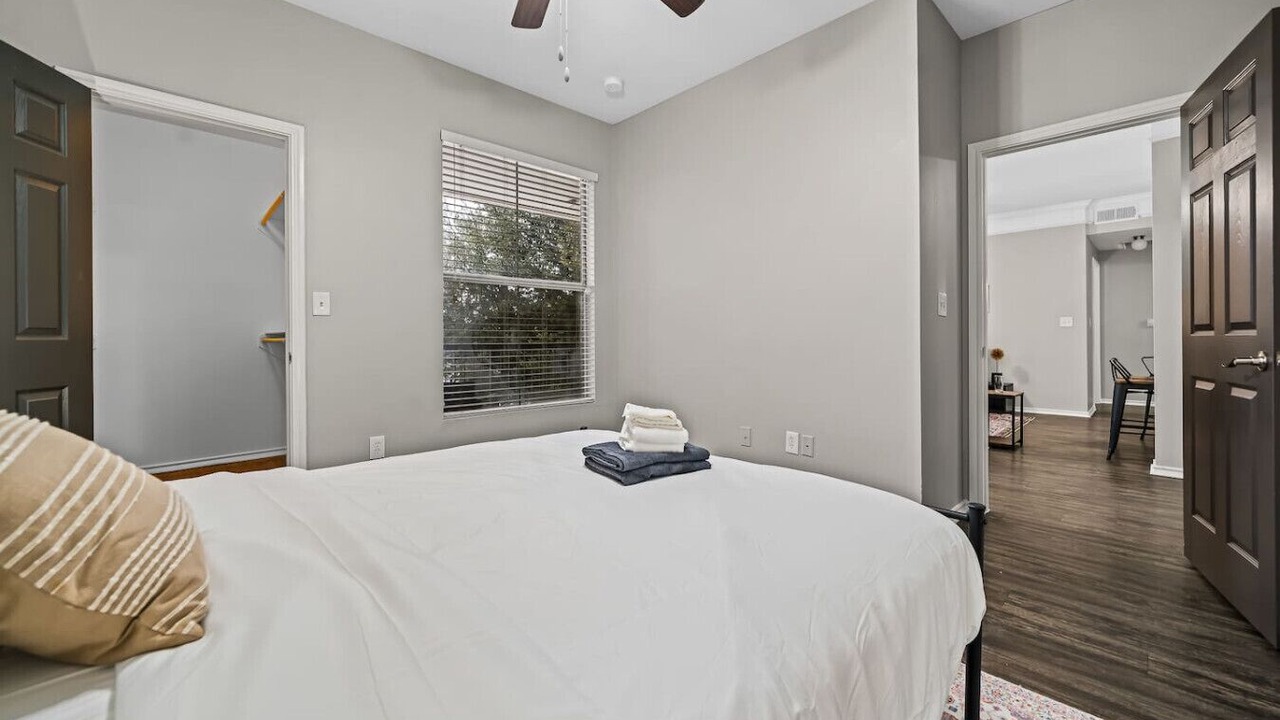 Photo of Bedroom in Fossil Creek