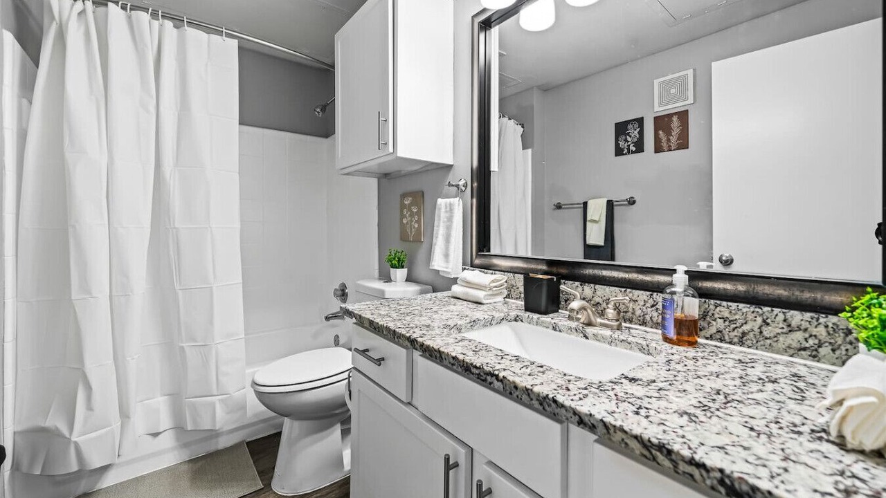 Photo of Bathroom in Fossil Creek