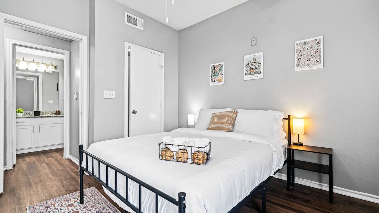 Photo of Bedroom in Fossil Creek