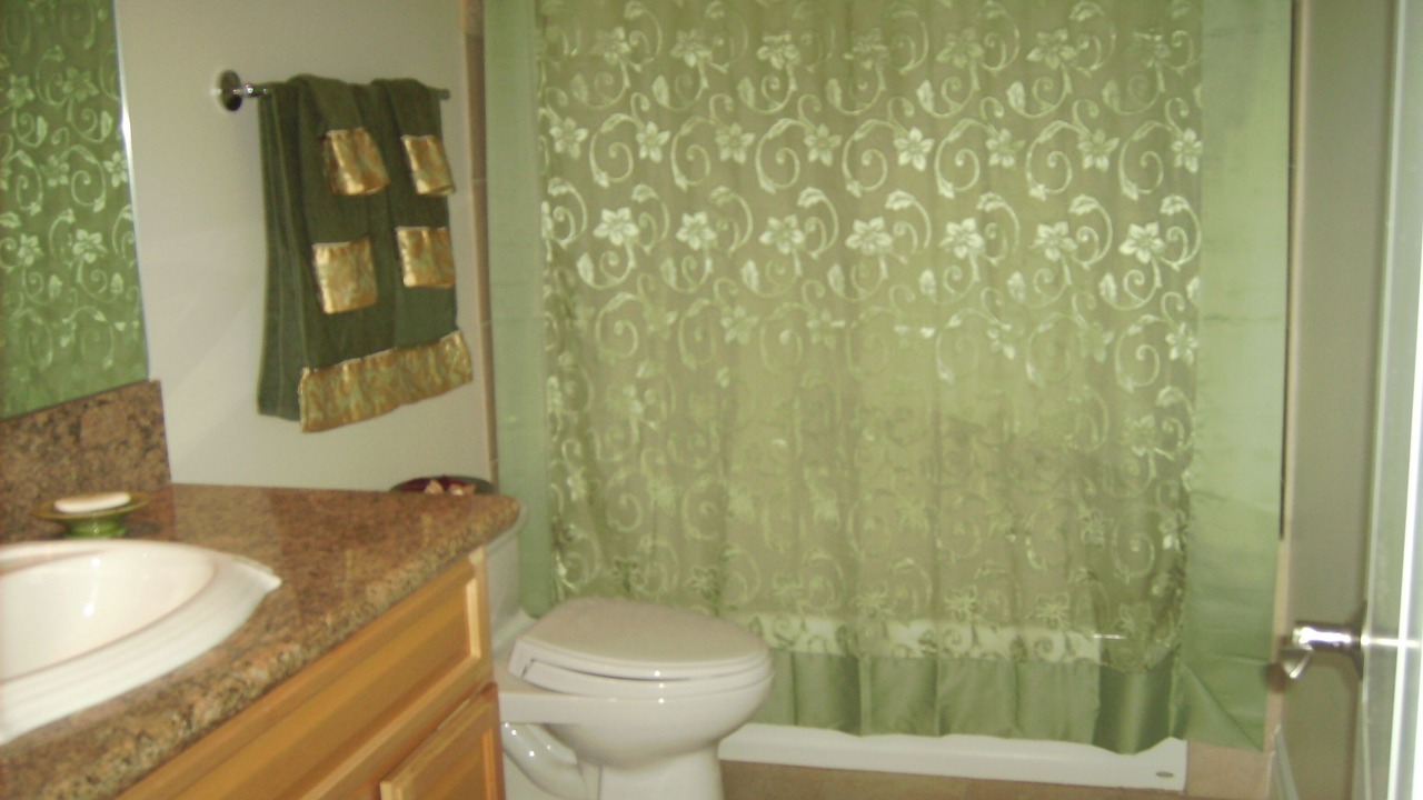 Photo of Bathroom in Kenmore