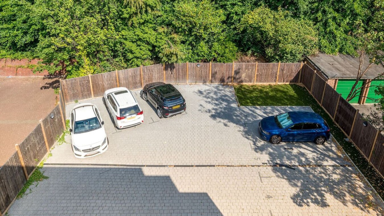 Photo of Outdoor in North Finchley