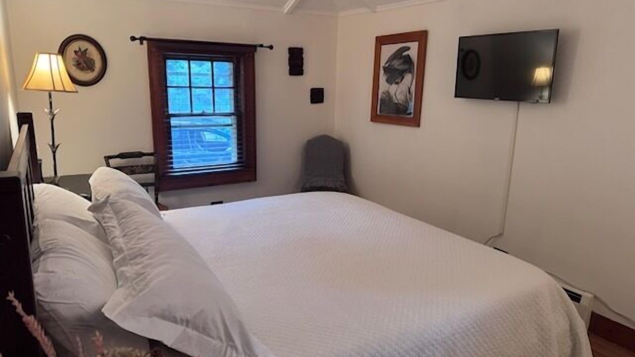 Photo of Others in Smallwood