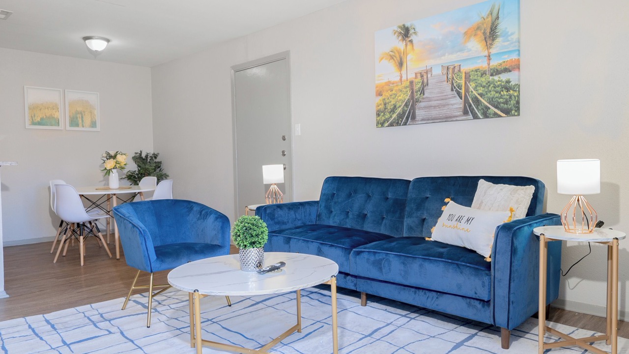 Photo of Livingroom in South Lamar