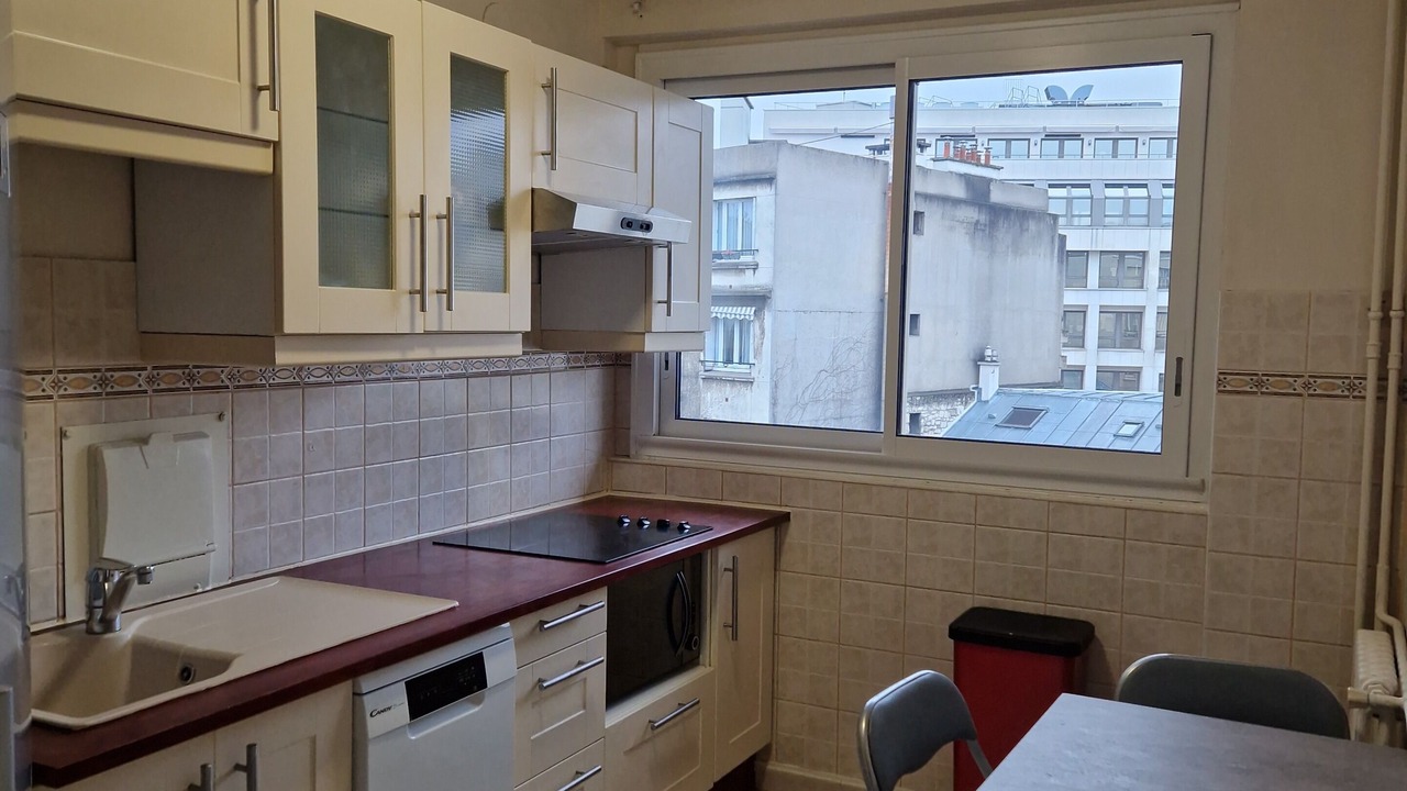 Photo of Kitchen in Republique–Point-du-Jour